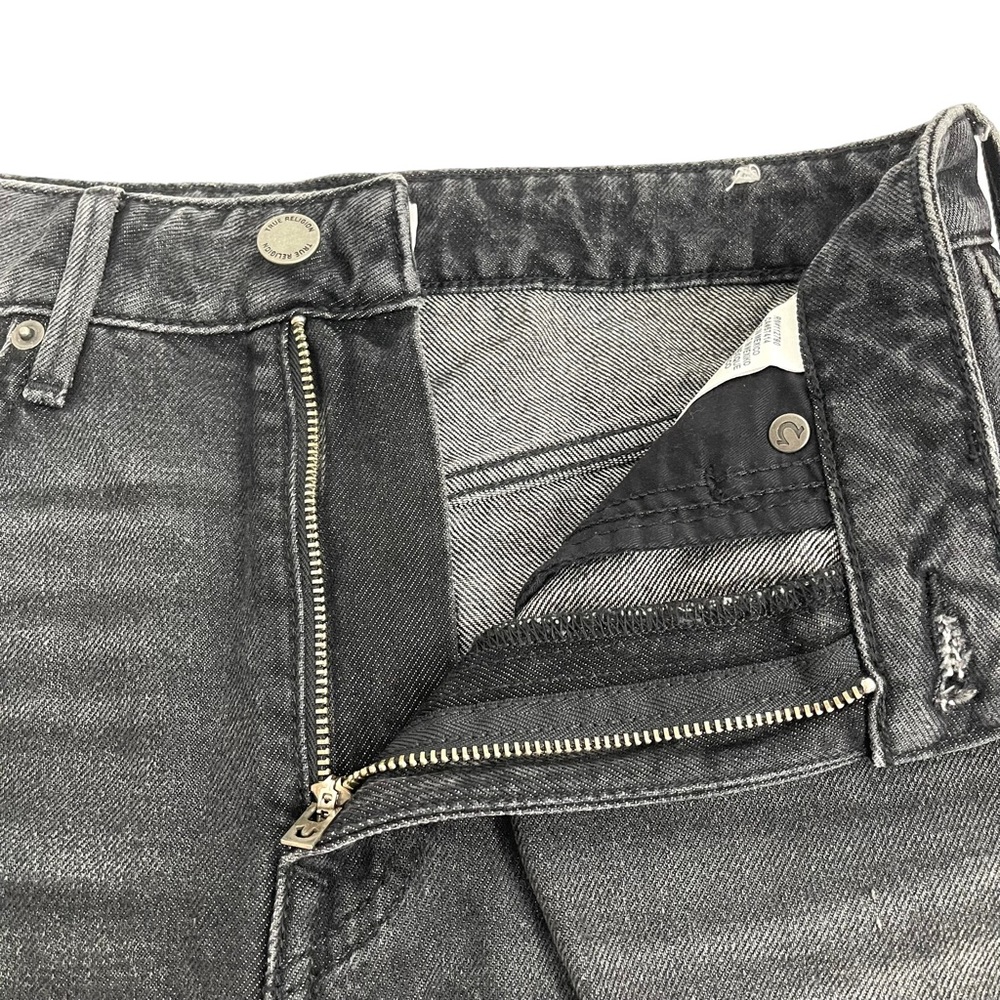 True Religion Caia Fray Hem Mid-Rise Denim Short Size 27 - Picture 6 of 11